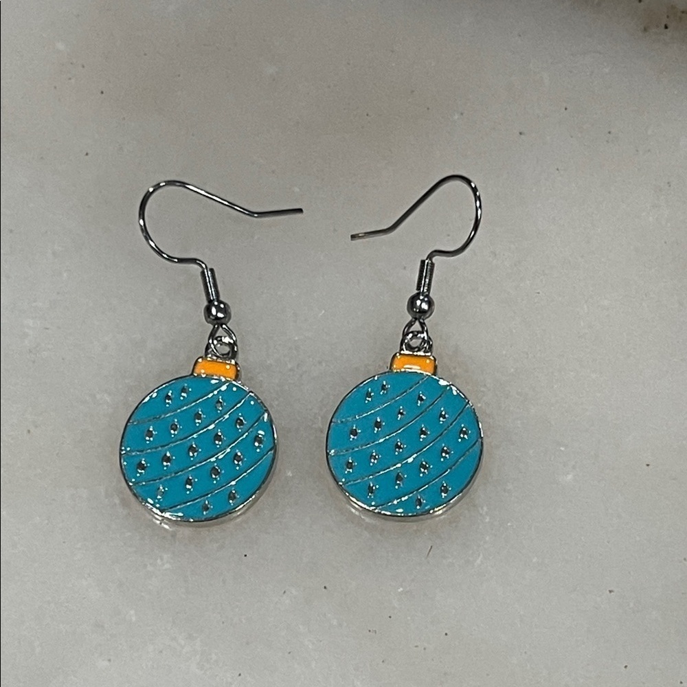 Elegant Silver and Blue Ornament Earrings